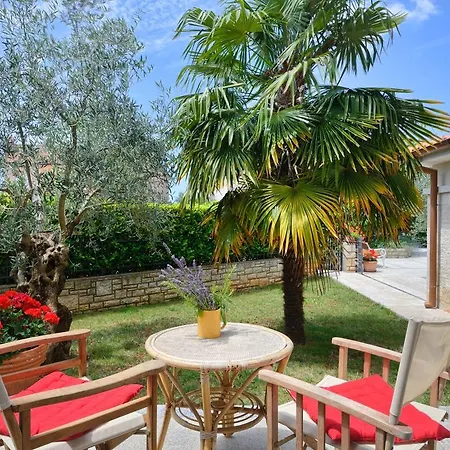 Appartement Modern In With Swimming Pool Poreč